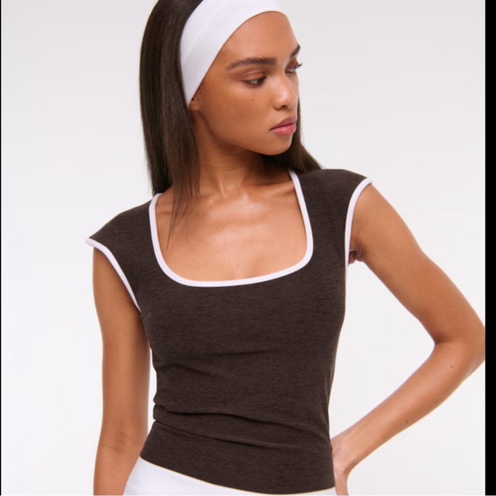 Abercrombie & Fitch YPB XL Brown Cropped Baby Tee White Trim Cap Sleeve Top